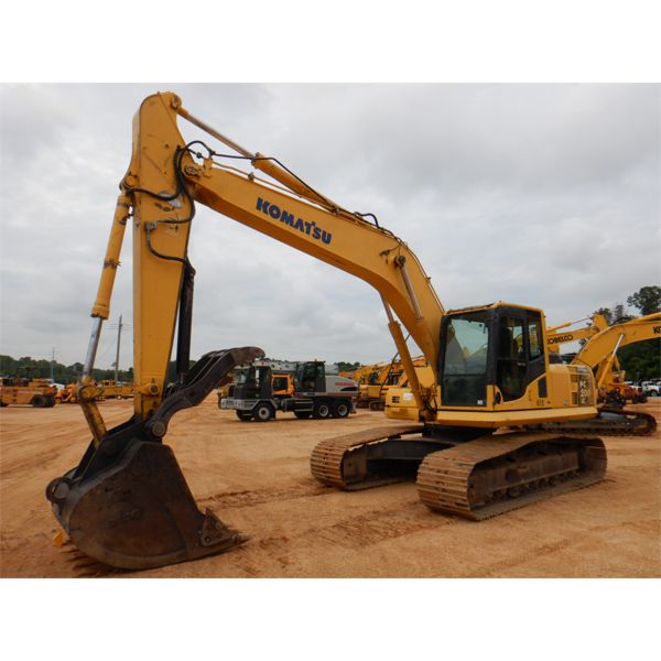 2008 KOMATSU PC200LC-8 Excavator
