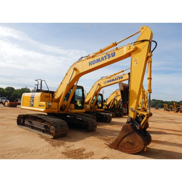 2015 KOMATSU PC210LC-10 Excavator