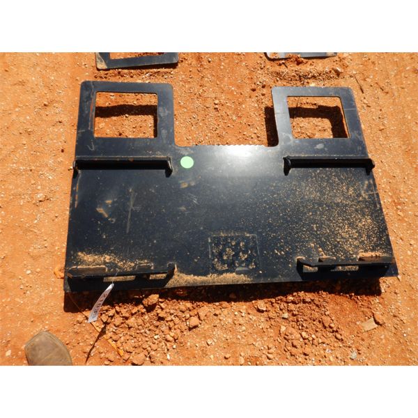 FORK ATTACHMENT FRAME, FITS SKID STEER LOADER (B5)
