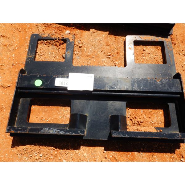 FORK ATTACHMENT FRAME, FITS SKID STEER LOADER (B5)