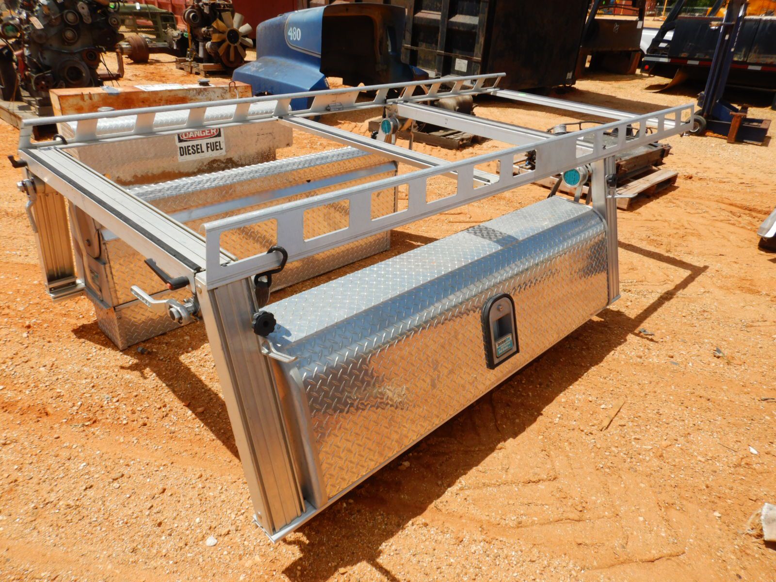 System One Tool Rack SYSTEM ONE ALUMINUM TOOL BOXES W/RACK (A1)