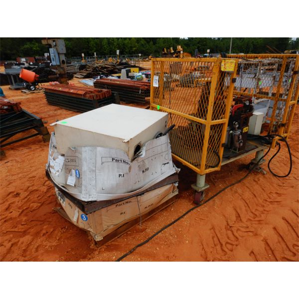 (2) PALLETS AUTOMATIC WELDING GIGS (B9)