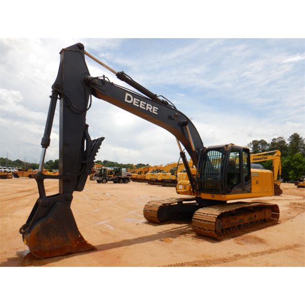 2008 JOHN DEERE 200DLC Excavator