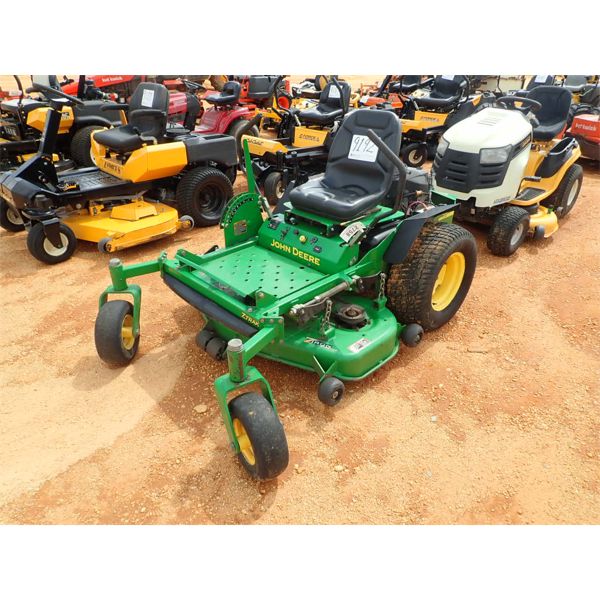 JOHN DEERE 717 ZTRAK Lawn Mower