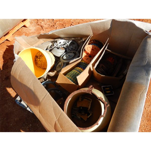 (1) PALLET ROW PLANTER PARTS (C3)