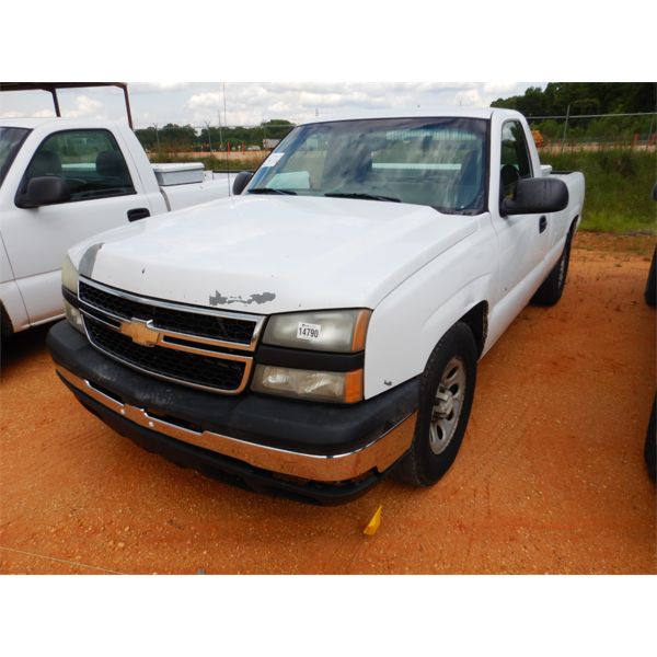 2006 CHEVROLET 1500 Pickup Truck
