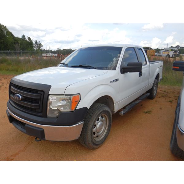 2013 FORD F150 XL Pickup Truck