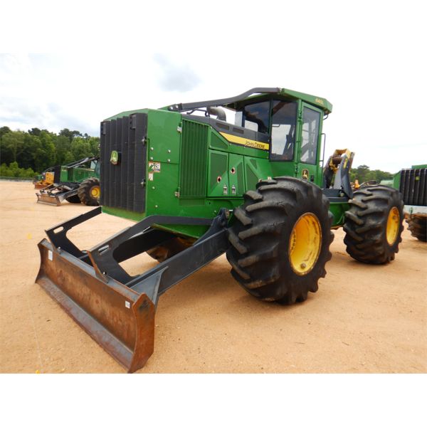 2016 JOHN DEERE 640L CABLE Skidder
