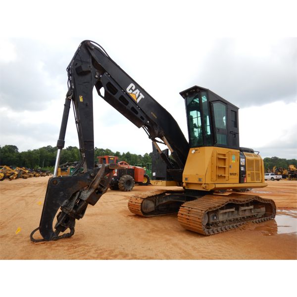 2017 CAT 538LL TRACK Log Loader