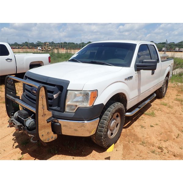 2011 FORD F150 XL Pickup Truck