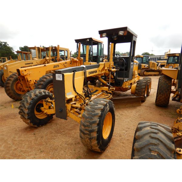 CHAMPION C80A SERIES VI Motor Grader