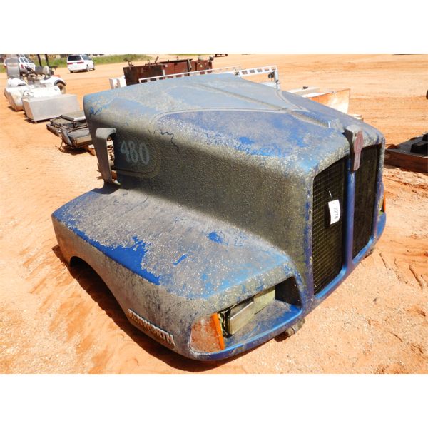 KENWORTH T600 TRUCK HOOD (A1)