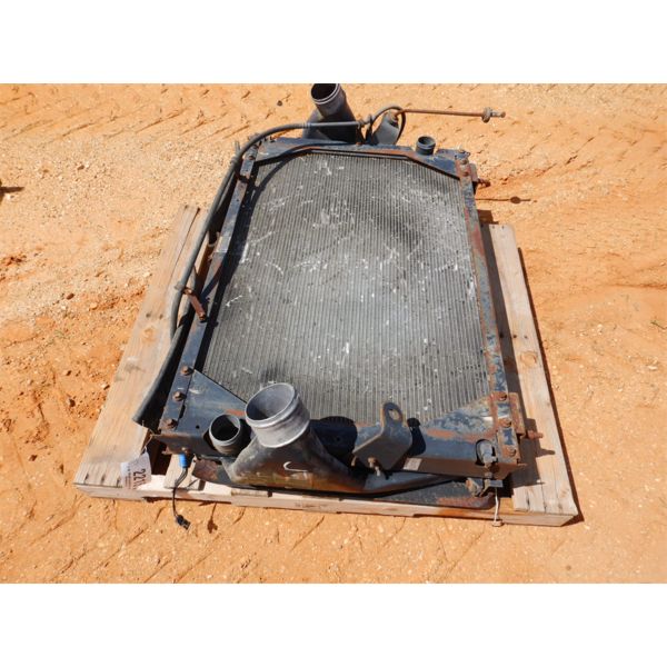 RADITATOR, FITS 99 INTERNATIONAL TRUCK (A1)