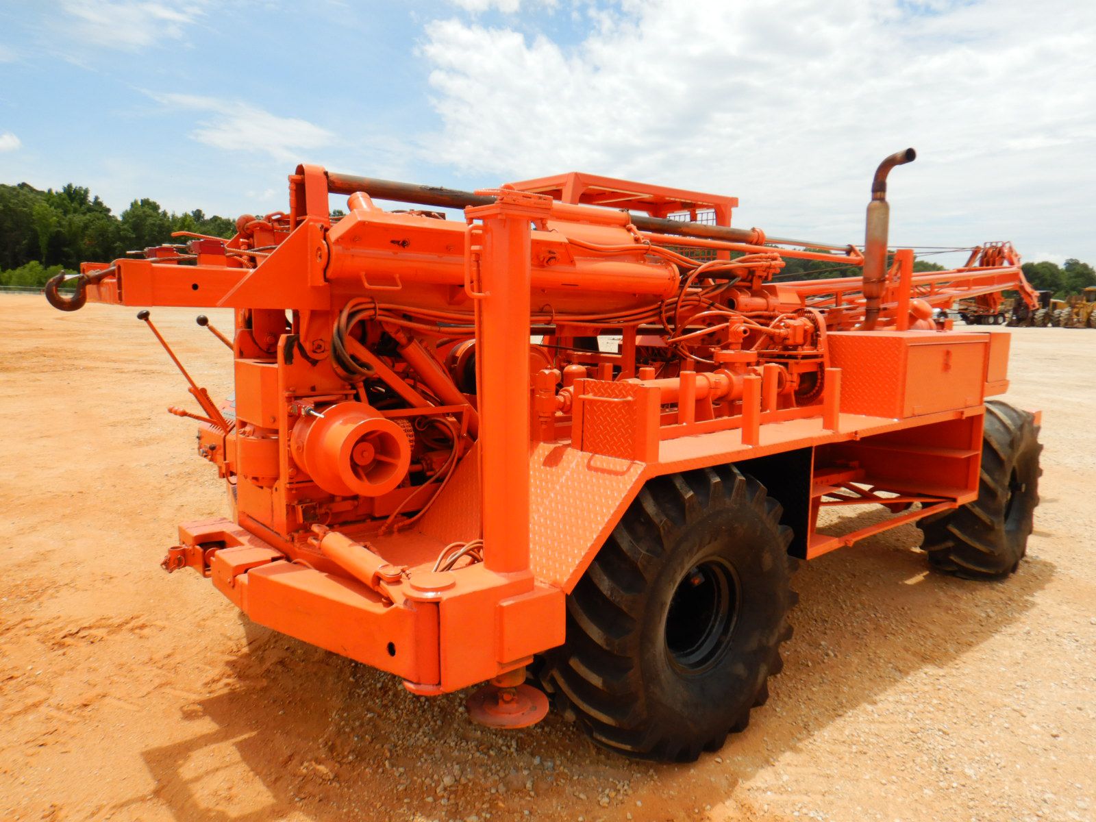CME 550 DRILL RIG J M Wood Auction Company Inc cme-550-drill-rig-j-m-wood-auction-company-inc