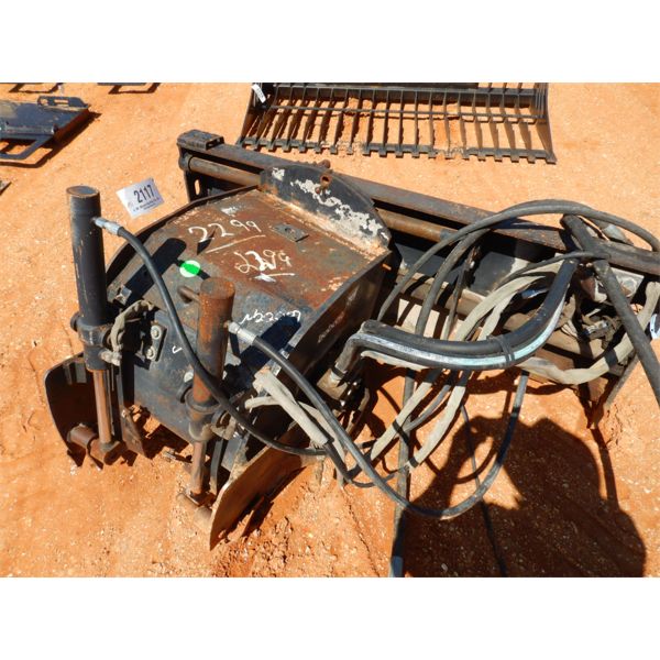 BOBCAT ASPHALT PLANER