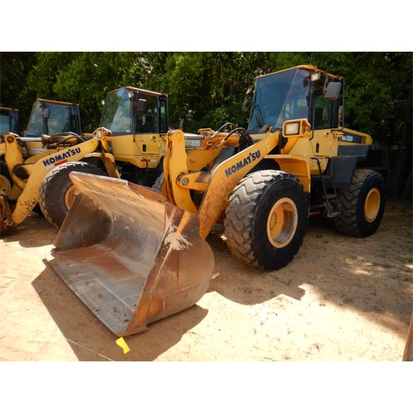 2013 KOMATSU WA320-6 Wheel Loader