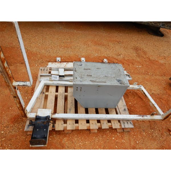 MISC SIZE BOARD, HEADACHE RACK, METAL BOX (A1)