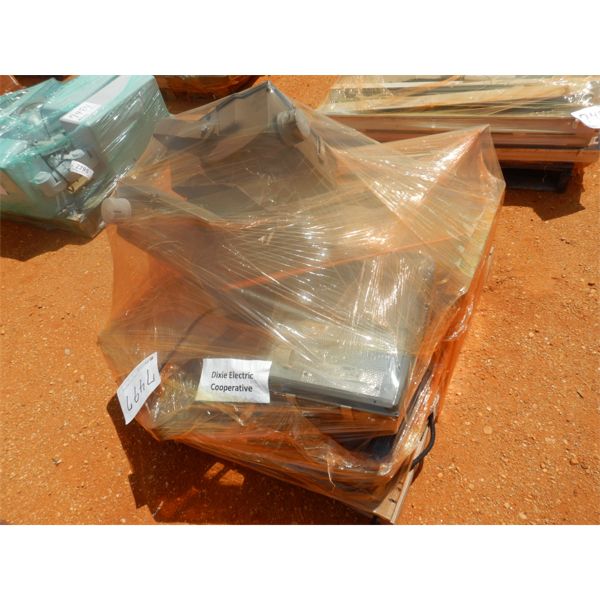 (1) PALLET SECURITY LIGHTS (B9)