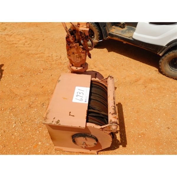 HYD WINCH (B-9)