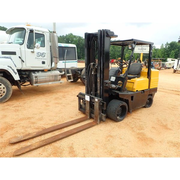 KOMATSU FG45ST-6 Forklift - Mast