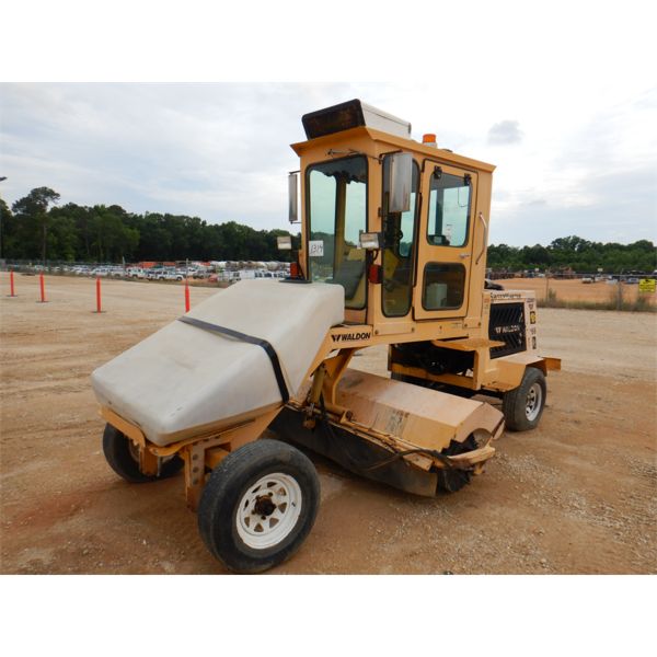 2007 WALDON SM 250 Broom