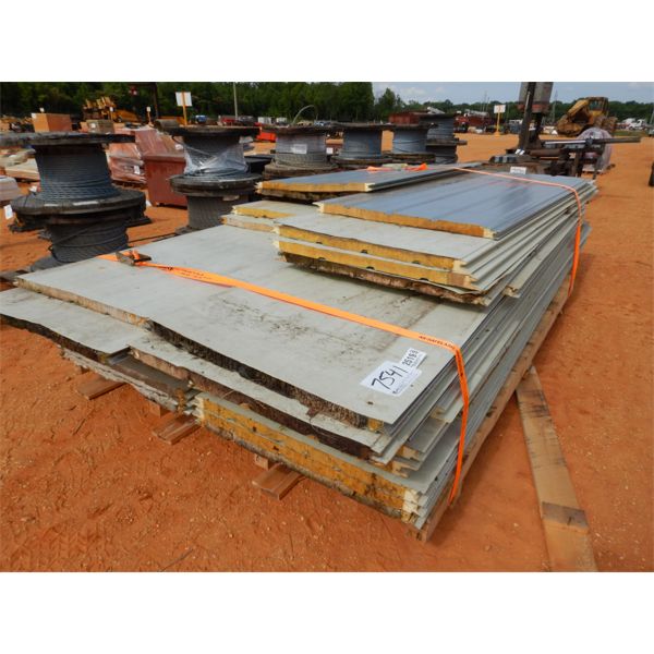 (2) PALLET INTERLOCKING INSULATED ALUMINUM PANELS (B9)