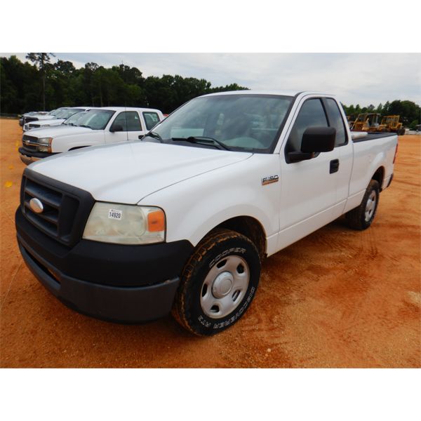 2006 FORD F150 XL Pickup Truck