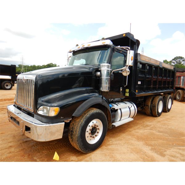 2014 INTERNATIONAL 5900i Dump Truck