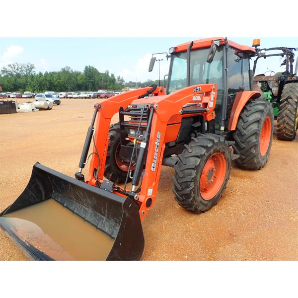 KUBOTA M9000 Farm Tractor