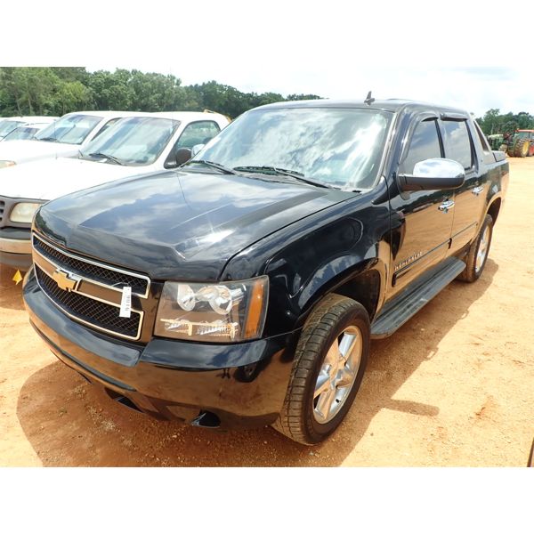 2010 CHEVROLET AVALANCHE LT Pickup Truck