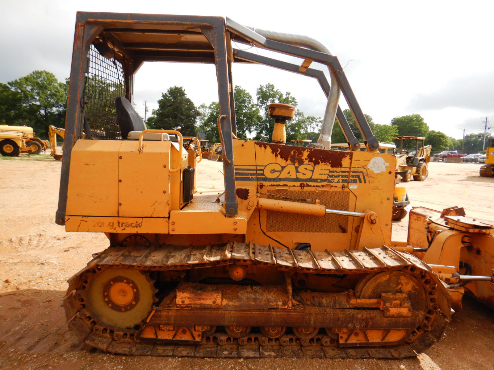 CASE 850G LT Dozer Crawler Tractor 2007-case-850k-lgp-bulldozer-dozer-crawler-tractor-sweeps-rear