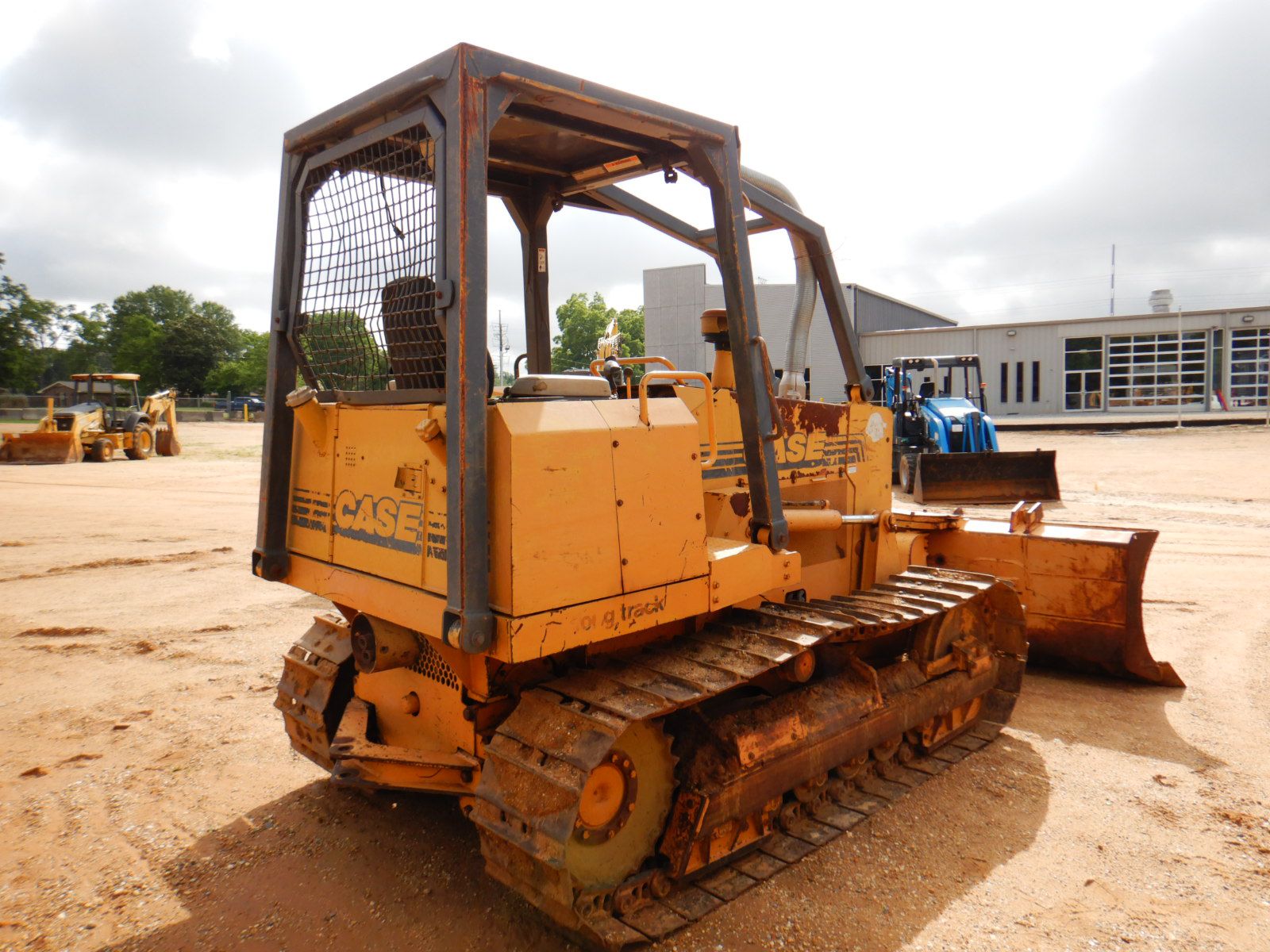 CASE 850G LT Dozer Crawler Tractor case-850g-lt-dozer-crawler-tractor