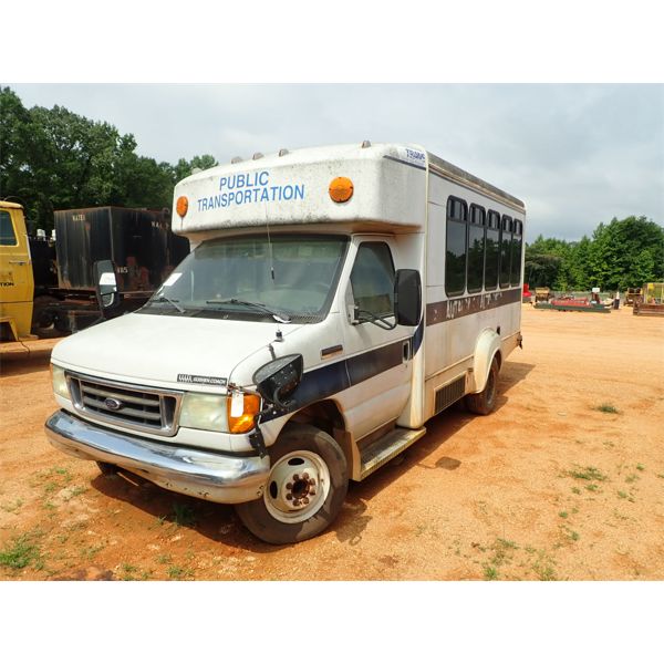 2006 FORD E350 Bus