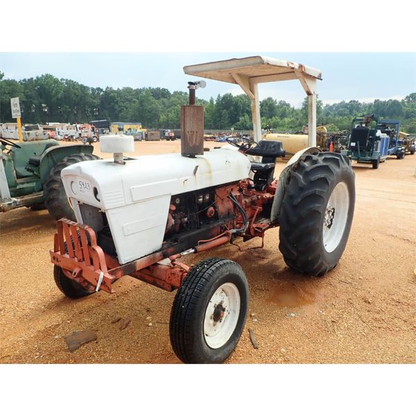 DAVID BROWN 990 Farm Tractor