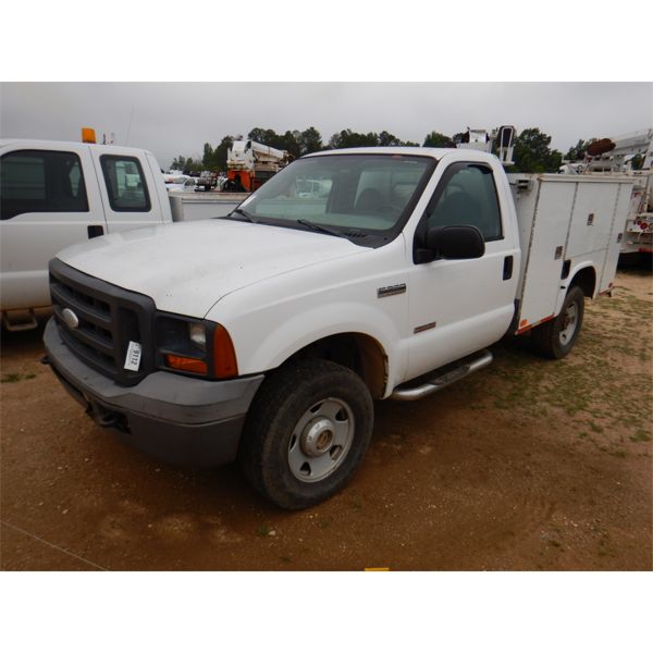 2005 FORD F250 XL Service / Mechanic Truck