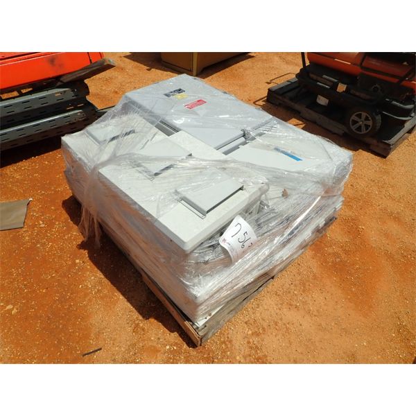(1) PALLET POWER DISTRIBUTION PANEL (B-9)
