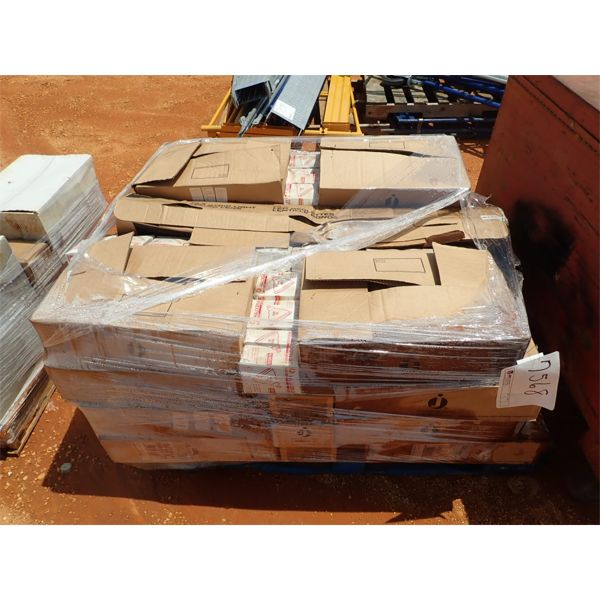 (1) PALLET LIGHT BULB (B-9)
