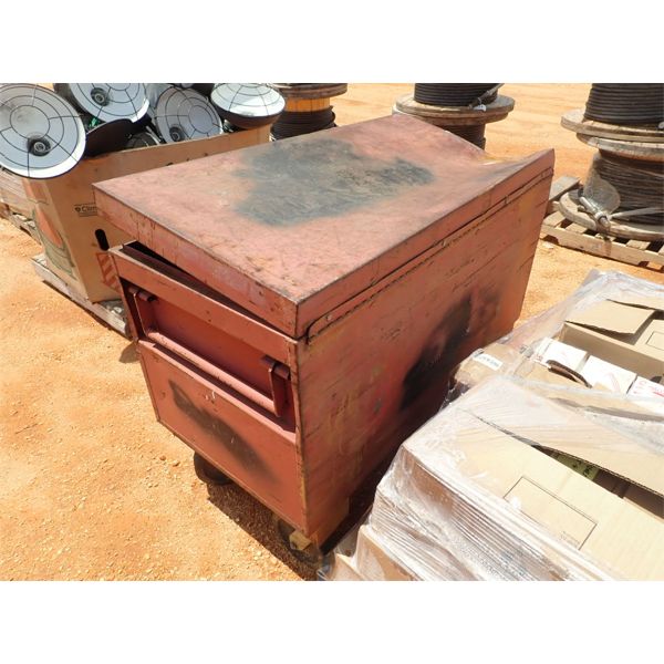 TOOL BOX W/2 AIR COMPRESSOR & HYD PUMP (B-9)