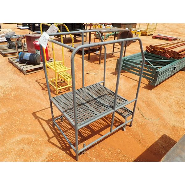 ROLL AROUND 2 STEP WORK STAND (B-9)