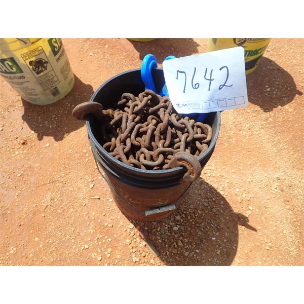 (1) BUCKET CHAIN (B-9)