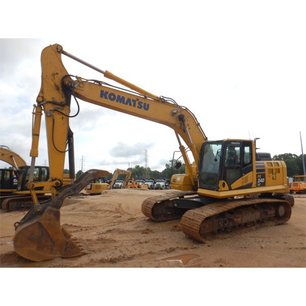 2019 KOMATSU PC240LC-11 Excavator