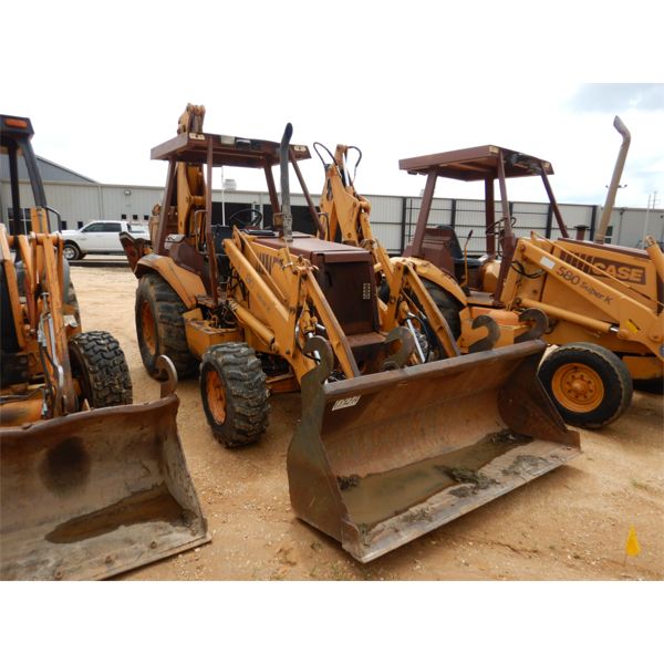 CASE 580 SUPER K Backhoe