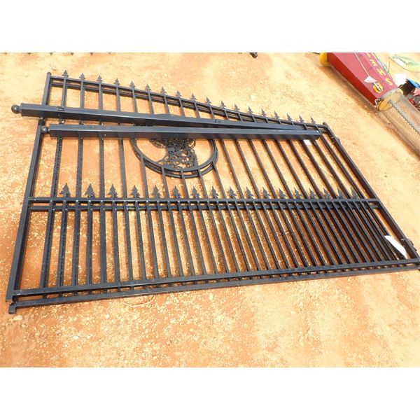 16" wrought iron gate,  deer head scene (C-6)