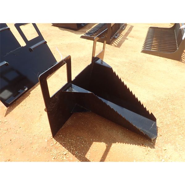 TREE SPADE, 40" LONG, FITS SKID STEER LOADER (B5)