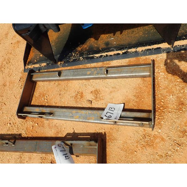 ATTACH FRAME (FITS SKID STEER LOADER) (B5)