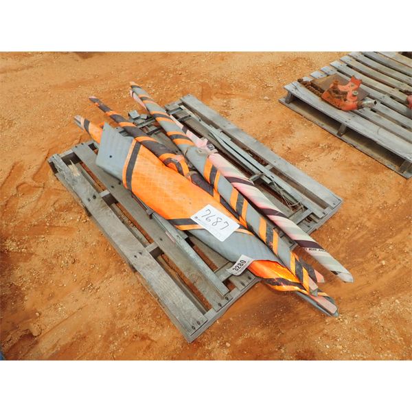 (1) PALLET CAUTION SIGN (B9)