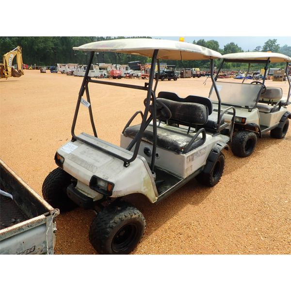 CLUB CAR  Golf Cart