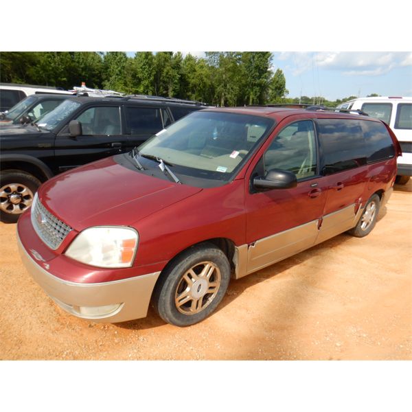 2004 FORD FREESTAR LIMITED Passenger Van