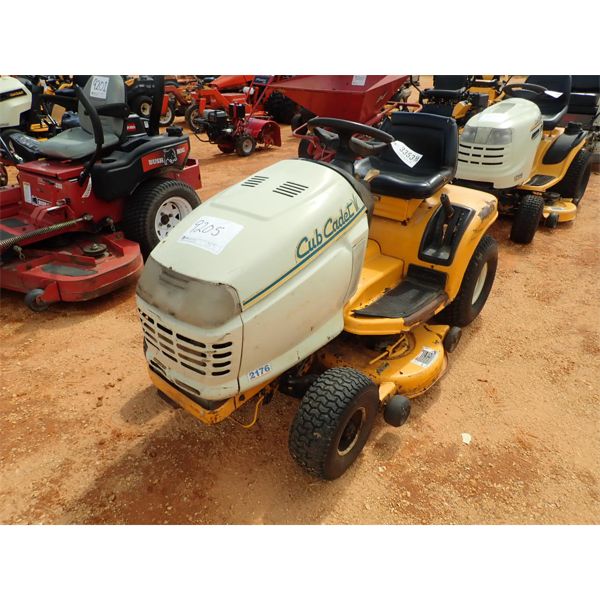 CUB CADET 2176 RIDING MOWER Lawn Mower