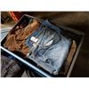 Image 5 : Tote and crate of dress pants and jeans